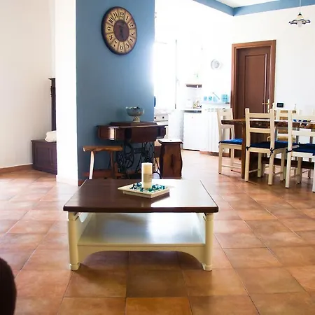 Borgo Cortese 1 公寓