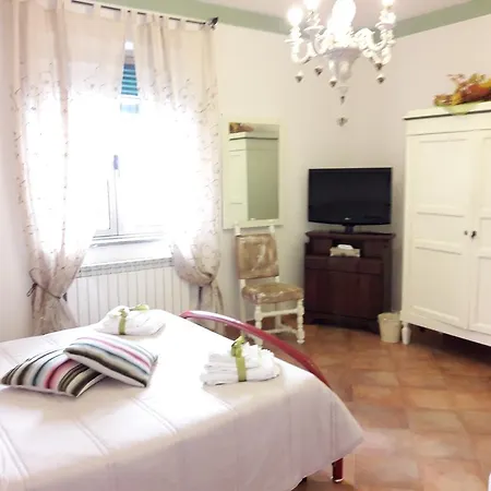 Borgo Cortese 1 公寓 *