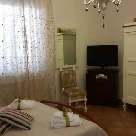 Borgo Cortese 1 公寓 加维